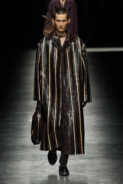 Look 41